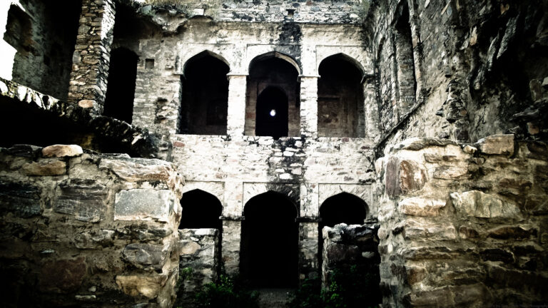 bhangarh fort